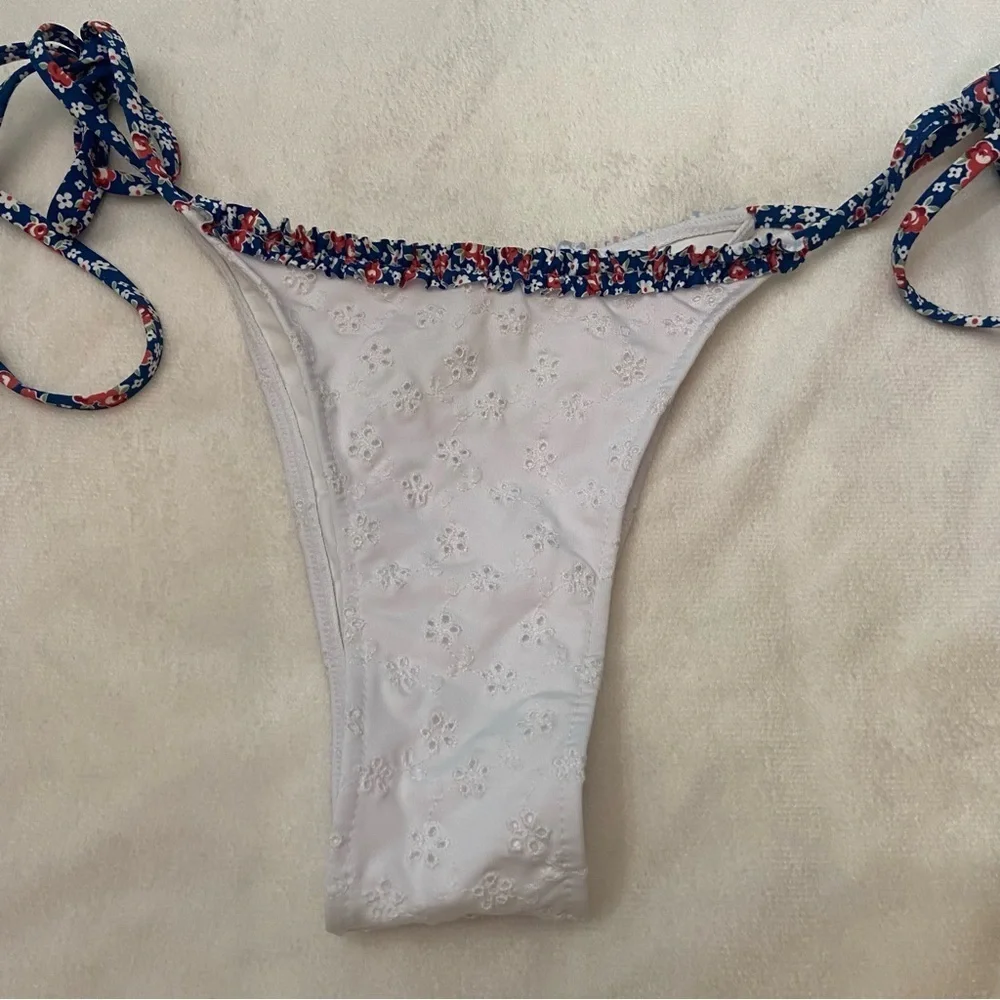 New! Frankie's Bikinis Divine Broderie Anglaise eyelet Bikini Briefs 1074